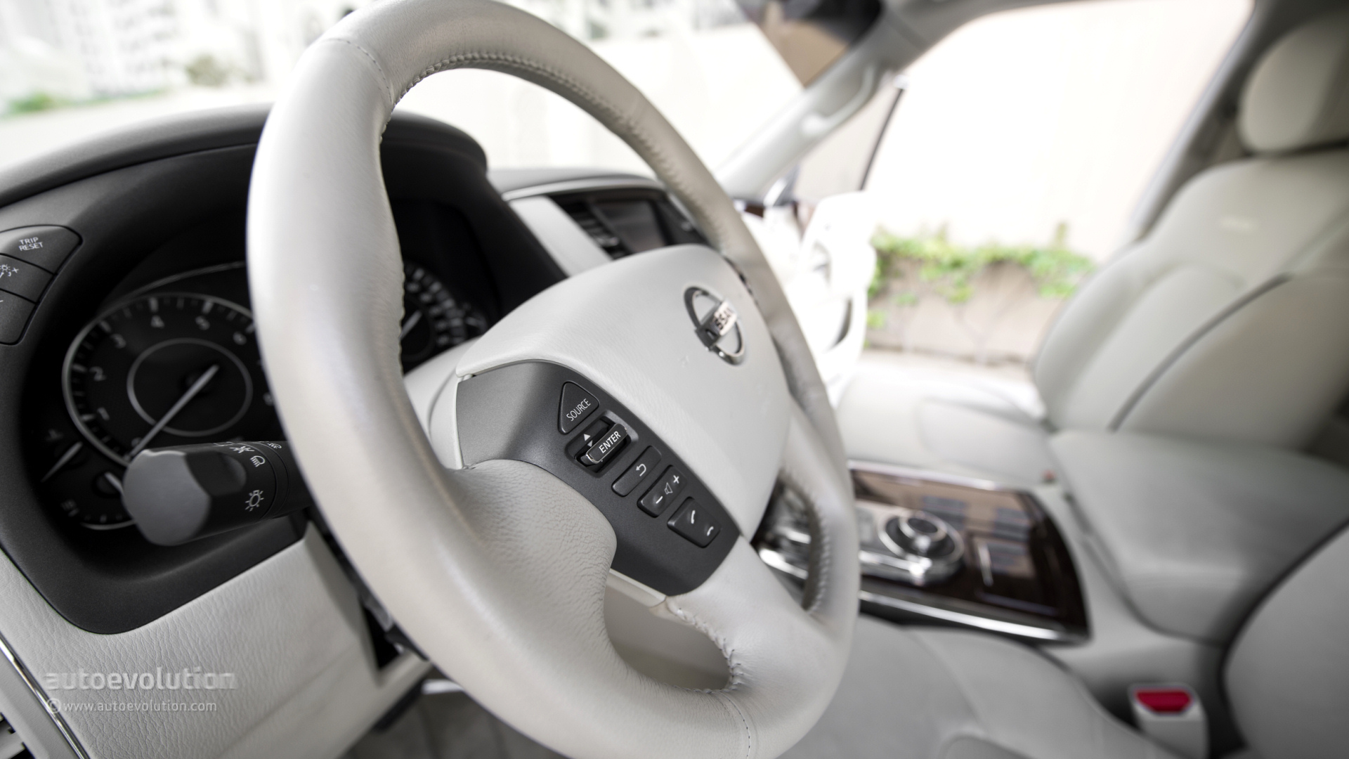 Nissan patrol steering wheel #7